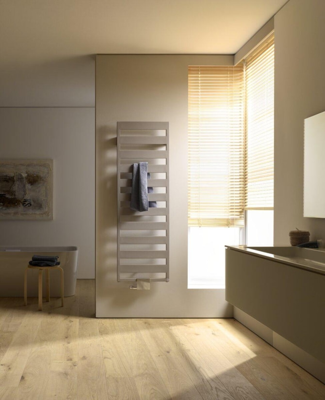 Casteo Design-Heizkörper RAL 9016