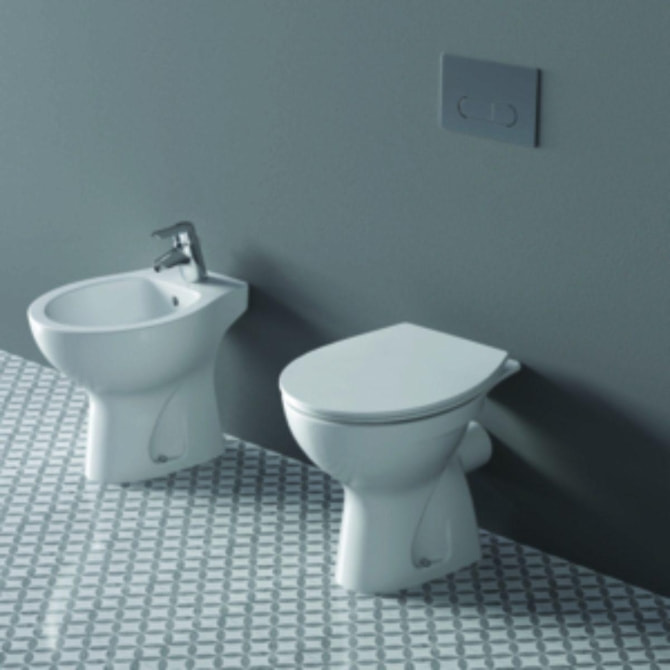 Standtiefspül-WC Eurovit 36x50cm Abgang