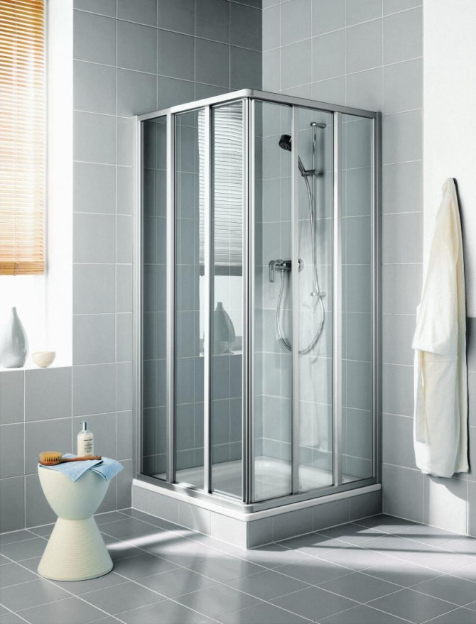 Eckeinstieg-Haelfte Ibiza 2000 3-tlg